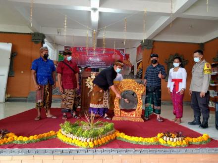Pelaksanaan Bulan Bahasa Bali Ke-IV Desa Mengening